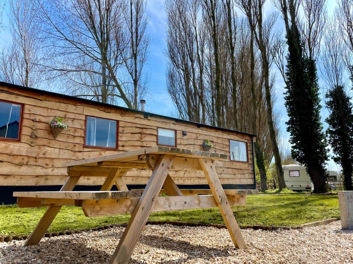 Poplar Lodge Log Caravan Kirkby on Bain Exteriör bild